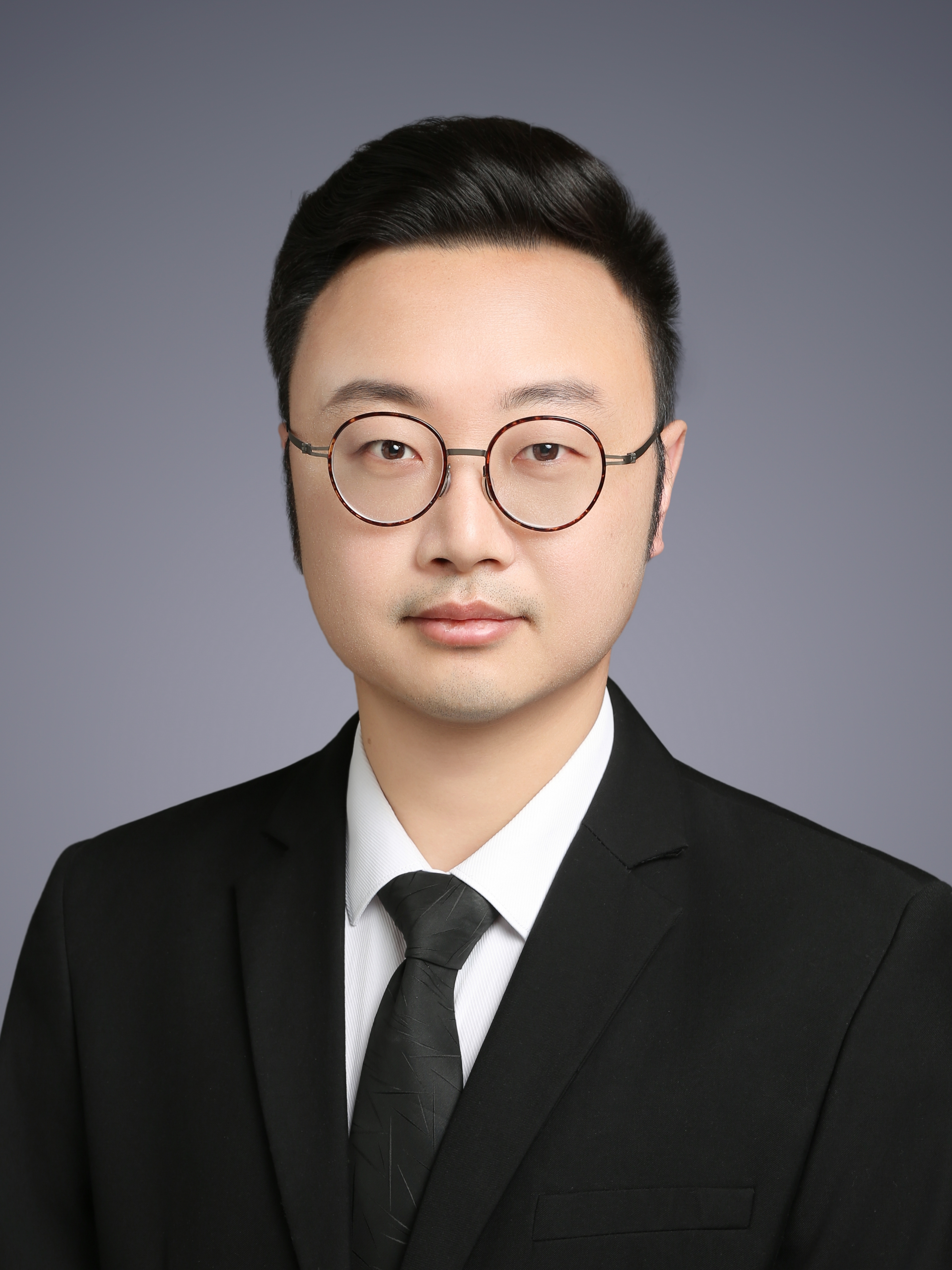 杨帆